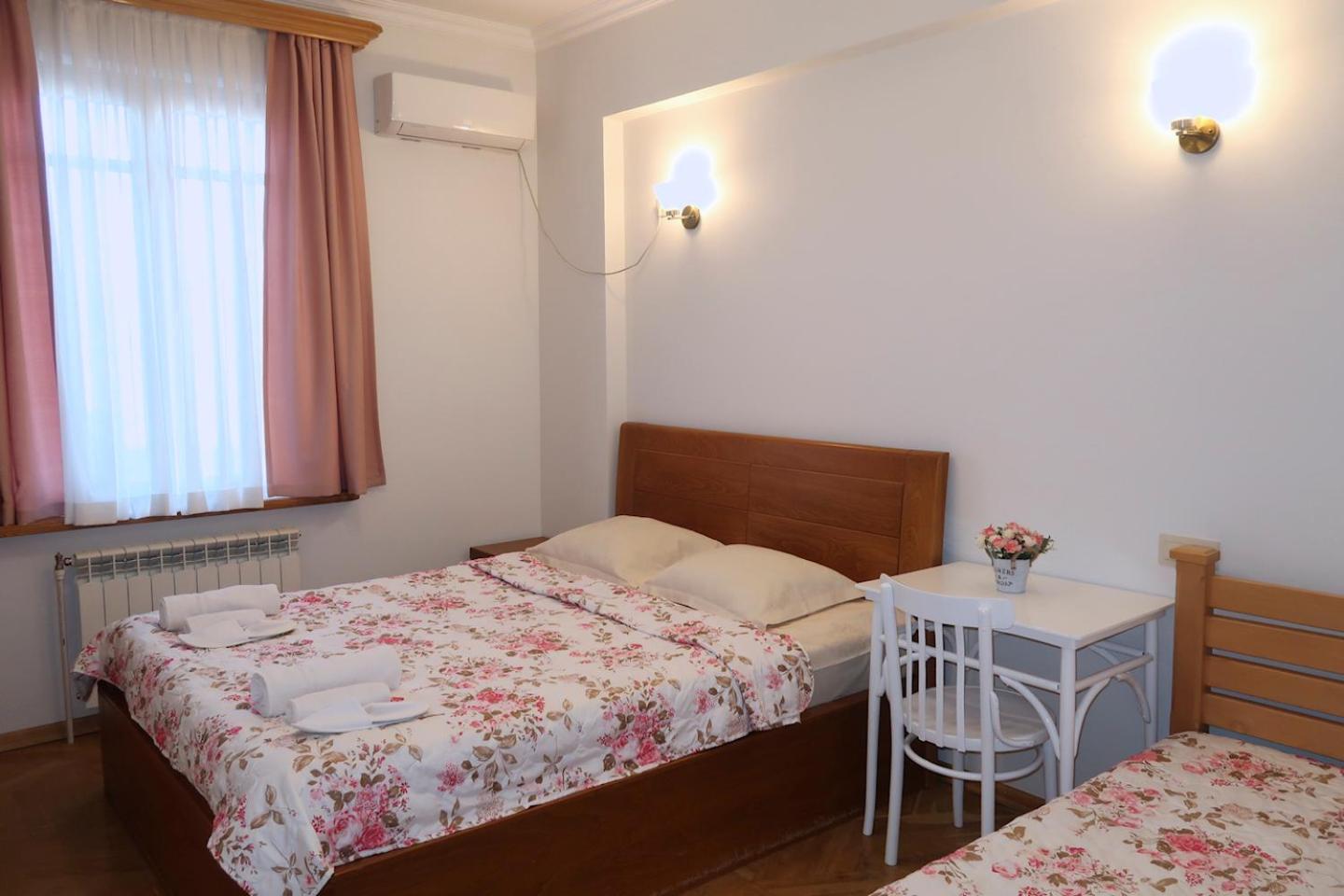 טביליסי Guest House Merci מראה חיצוני תמונה