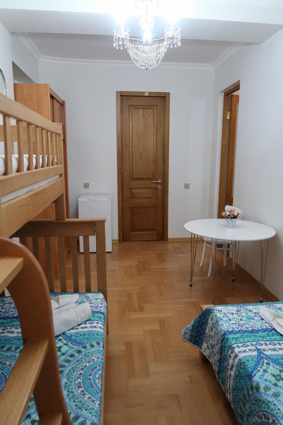 טביליסי Guest House Merci מראה חיצוני תמונה